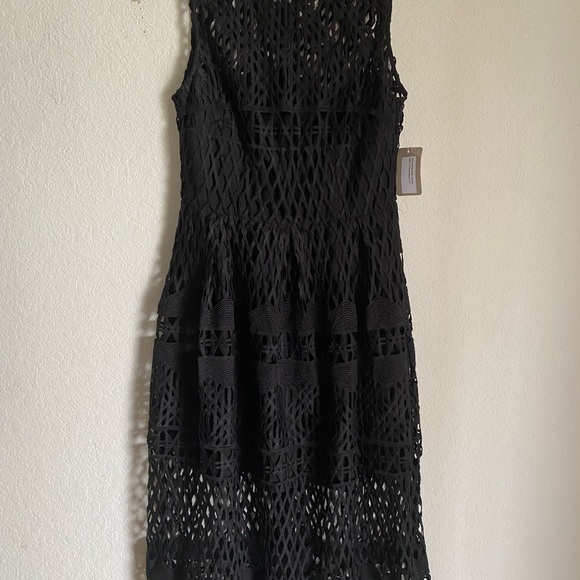 Ministry Of Style Laser Cut Scalloped Hem Black Structured Midi Demure Dress 6 - Picture 3 of 10